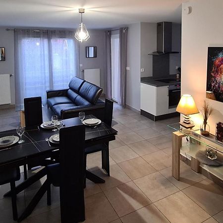 Appartement De Standing Au Centre De 沙西约 外观 照片
